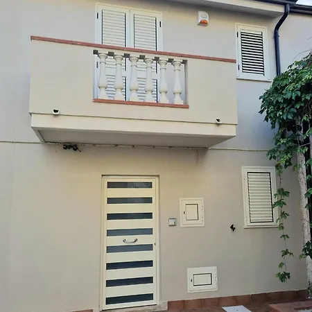Stella Maris Le Castella